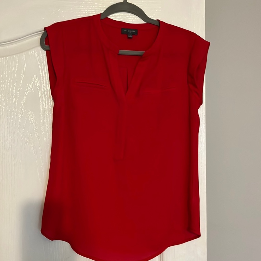 Ladies red top with cap sleeve ..size small